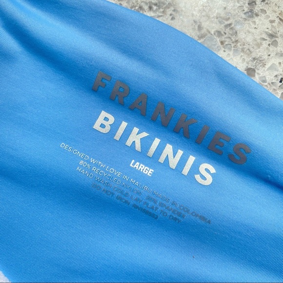 Frankie’s Bikinis Top - Picture 4 of 6